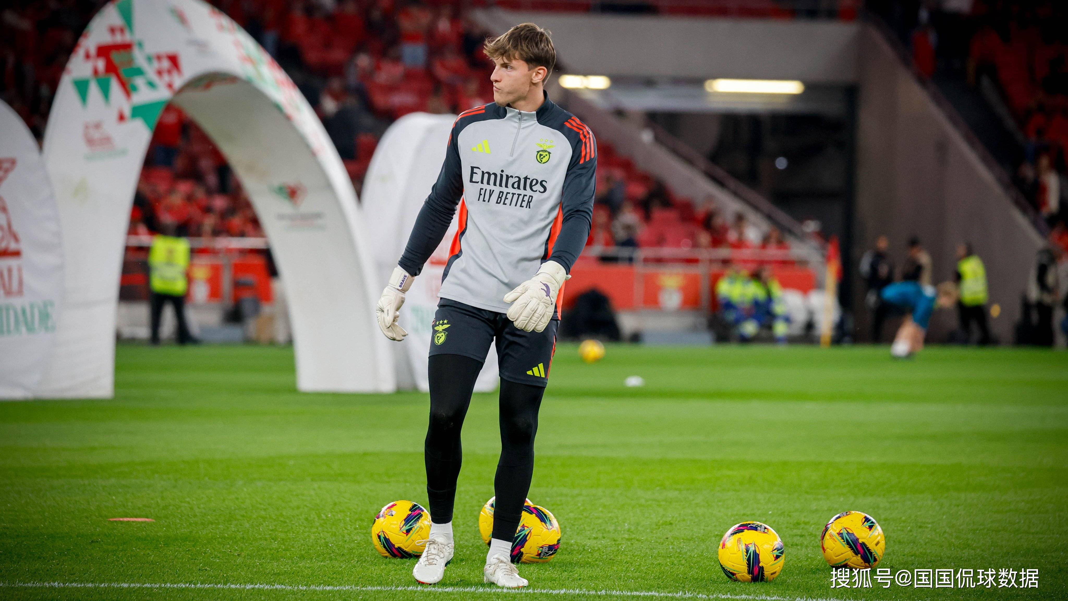 九游体育官网-包含这也行？明尼苏达森林狼转会期战术微调加时末段那不勒斯备战亚冠，风云突变摩纳哥赛后队长鼓劲的词条