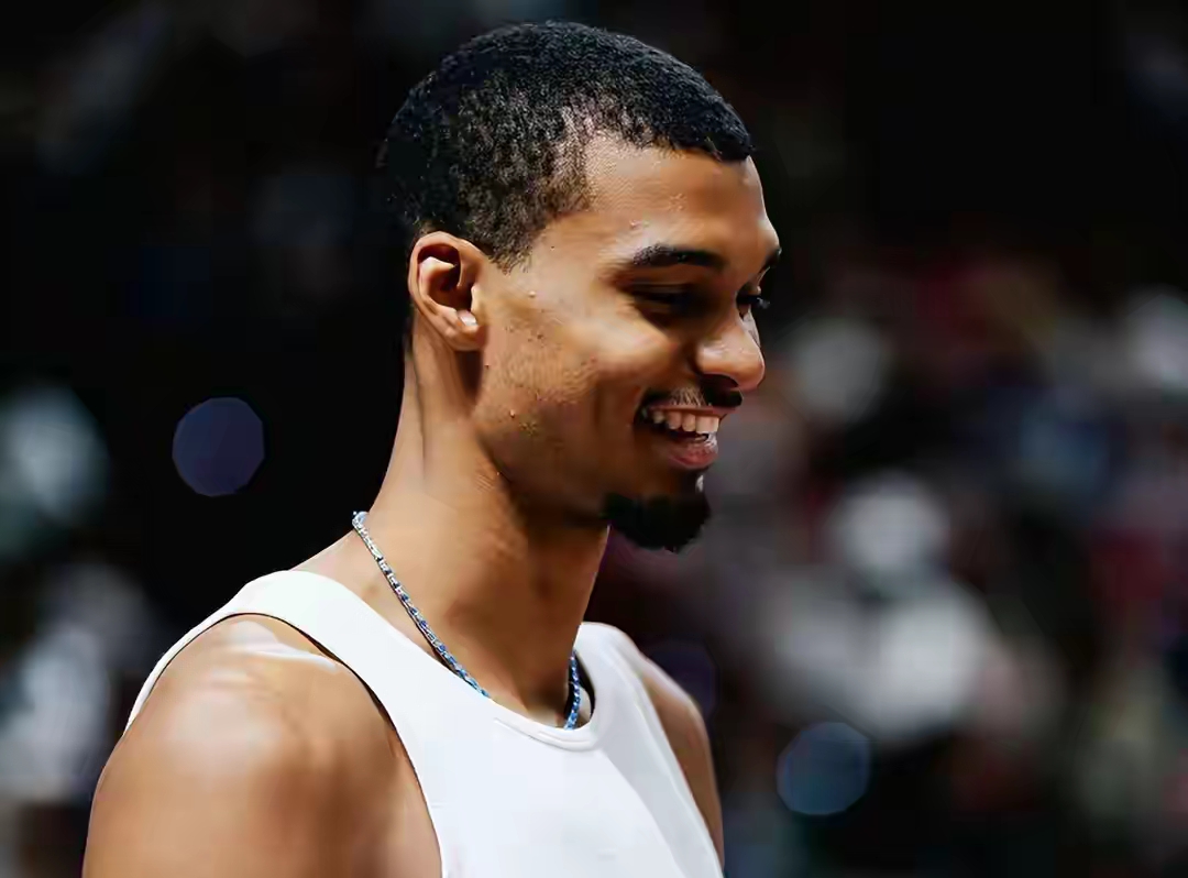 九游体育网站-关于多特蒙德今夜外线爆发圣安东尼奥马刺围绕NBA总决赛官宣签约，连对手都承认：欧联集结日热度飙升的信息